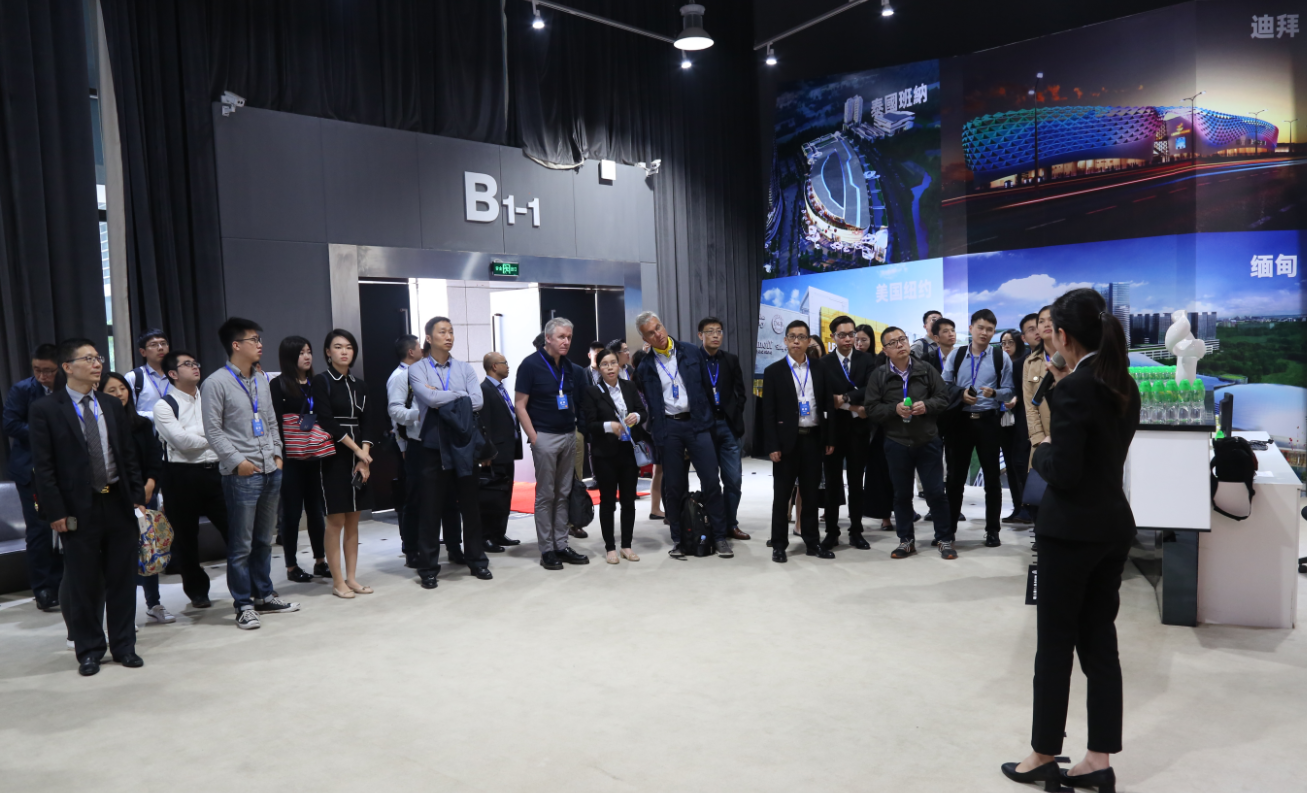 參觀領尚環球之家體驗中中心 參觀領尚環球之家體驗中中心